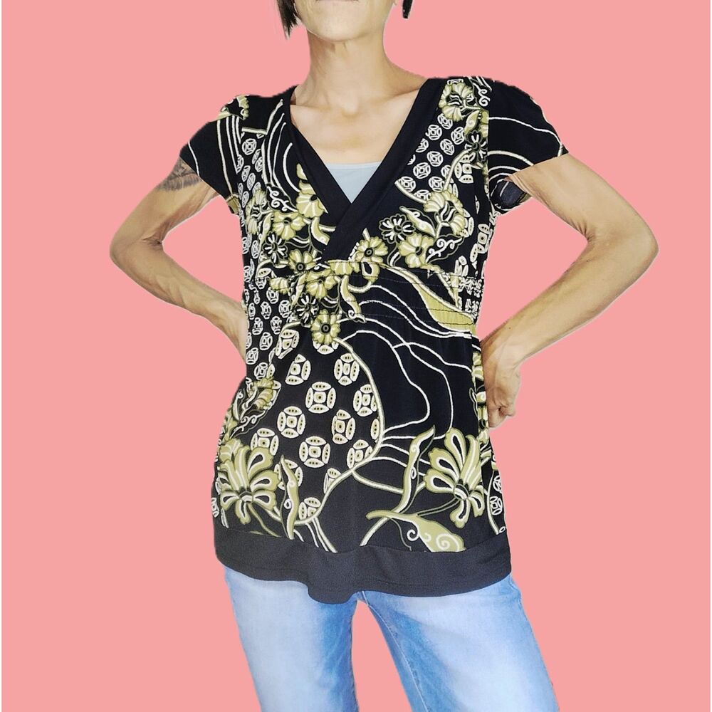 Agenda Black & Green Floral Boho Wrap Chest Top Size Large Flowy Cap Sleeve